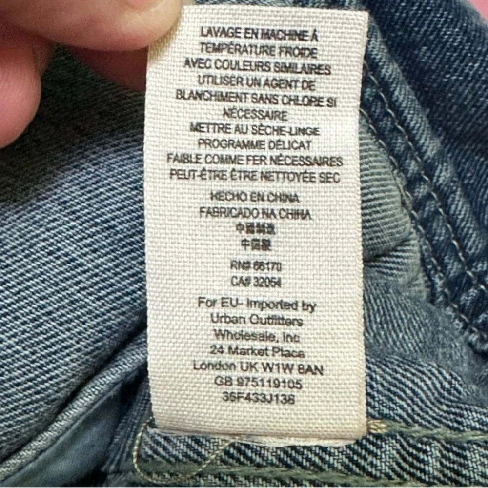 Free People Distressed Blue Denim Jacket M - Picture 12 of 13